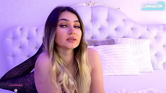 pr1nc3sss online show from March 2026 05:23:02 AM