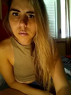 Emilyvuxa online show from March 2026 07:34:01 AM