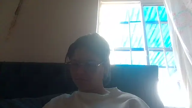 Jiwon Han online show from May 2026 08:07:02 PM