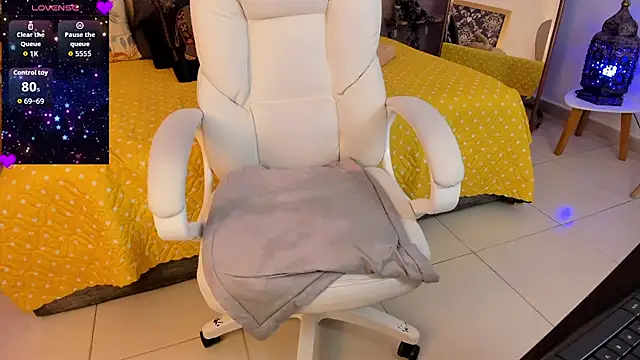  Azahaaraa  online show from March 2026 03:44:02 AM