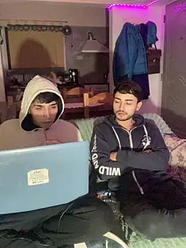 Lucasss2204 online show from March 2026 05:19:02 AM