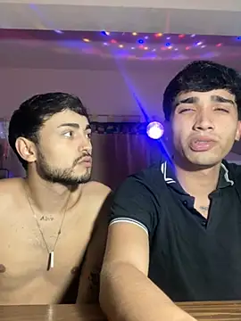 Lucasss2204 online show from April 2026 04:41:02 AM