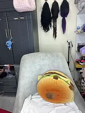 georgis   online show from March 2026 12:12:02 AM