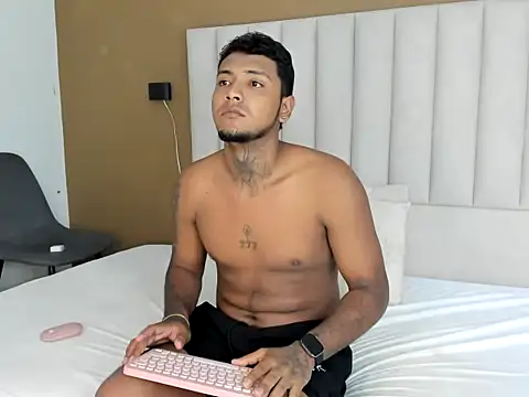 Axell king07 online show from March 2026 11:57:02 AM