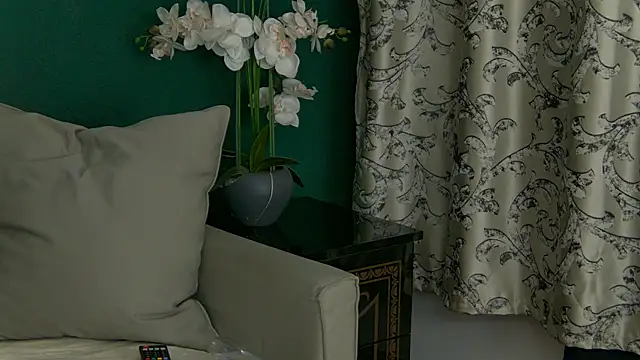 SkinnyNatty online show from May 2026 03:56:01 AM