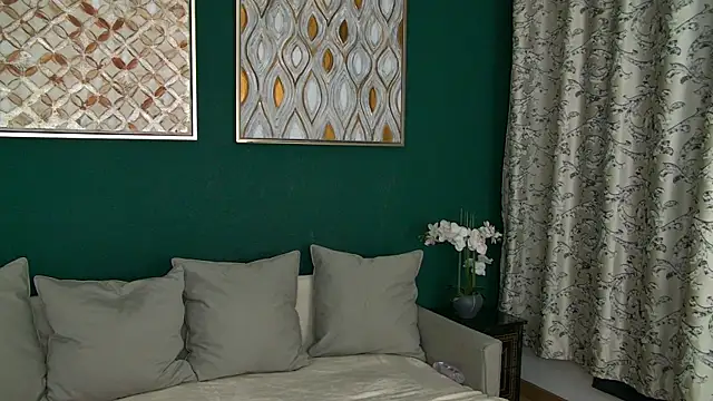 SkinnyNatty online show from April 2026 03:46:02 AM