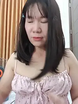 Bondgirl 9 online show from July 2026 04:28:01 PM