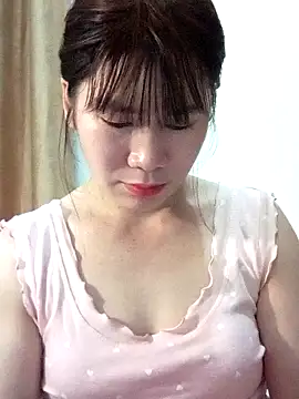 Bondgirl 9 online show from April 2026 09:41:01 PM