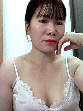 Bondgirl 9 online show from May 2026 07:58:01 AM