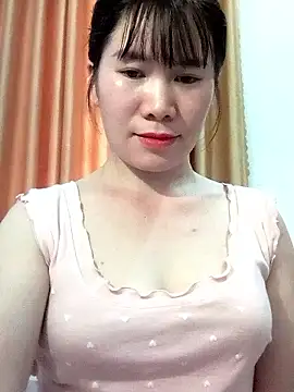 Bondgirl 9 online show from May 2026 06:45:02 AM