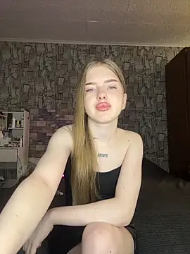 KayShaw online show from April 2026 05:03:01 AM