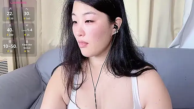 Tavie1744 online show from June 2026 11:26:02 PM