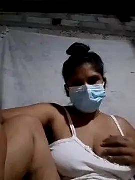 nilkirilli online show from April 2026 09:54:02 PM