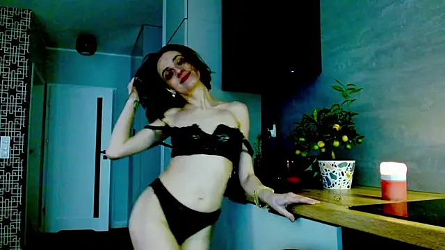 misssweet online show from May 2026 01:59:03 AM