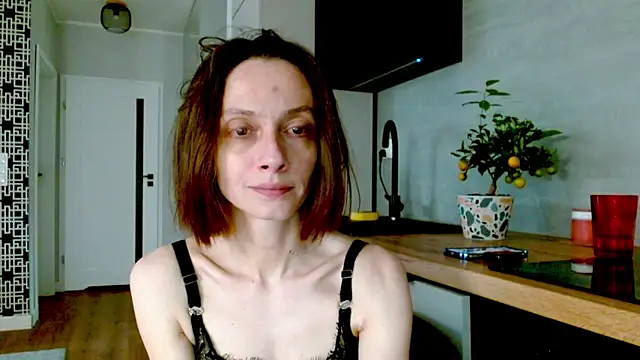 misssweet online show from June 2026 04:33:02 PM