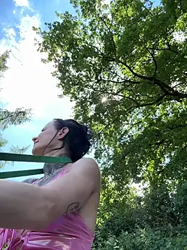 SkinnyLilly online show from June 2026 12:03:01 PM