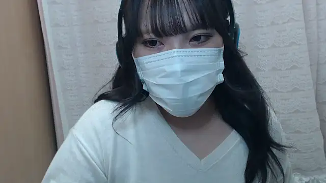 Snapshot of suzuchan0918 chatting on March 2026 11:07:01 AM suzuchan0918 online show from March 2026 11:07:01 AM