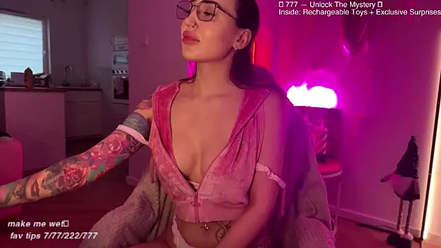 Lilith Lure online show from March 2026 05:12:01 AM