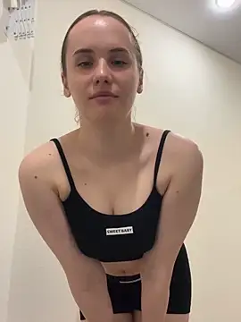 Snapshot of pinkpeachx chatting on March 2026 01:30:02 PM pinkpeachx online show from March 2026 01:30:02 PM