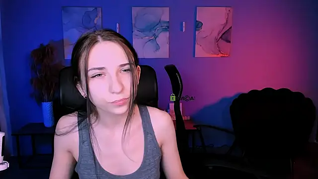 miss courtney  online show from March 2026 09:14:02 AM