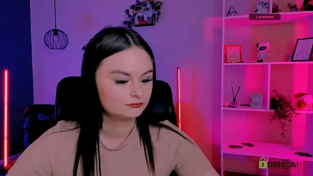 miss courtney  online show from May 2026 08:39:02 AM