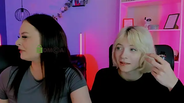 miss courtney  online show from April 2026 09:13:02 AM