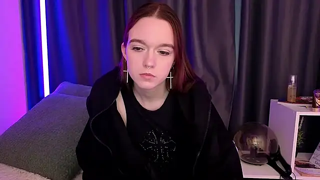 SunyLily online show from May 2026 07:06:01 AM