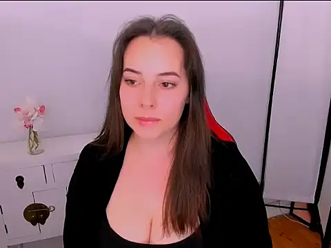 Snapshot of SophieXRose chatting on March 2026 03:19:02 PM SophieXRose online show from March 2026 03:19:02 PM