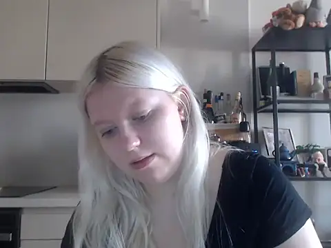 Snapshot of LenaSecret19 chatting on July 2026 05:39:01 AM LenaSecret19 online show from July 2026 05:39:01 AM