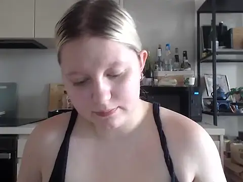 Snapshot of LenaSecret19 chatting on June 2026 10:15:01 AM LenaSecret19 online show from June 2026 10:15:01 AM