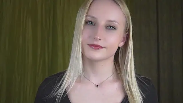 CatarinaGulla online show from March 2026 12:55:01 PM