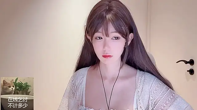Ruuunn online show from April 2026 02:02:02 PM