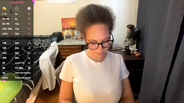 Selena blom online show from March 2026 11:04:02 AM