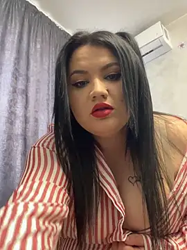 julietalovee online show from March 2026 11:14:01 AM