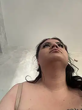 julietalovee online show from April 2026 08:04:02 AM