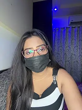 nikki catz online show from April 2026 04:31:01 PM