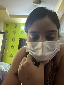 nikki catz online show from April 2026 05:58:02 AM