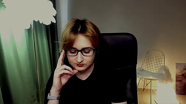 LixeLuna online show from May 2026 06:31:01 AM