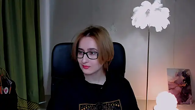 LixeLuna online show from March 2026 06:28:02 AM