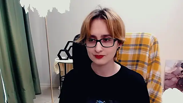 LixeLuna online show from June 2026 06:29:01 AM