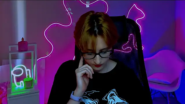 LixeLuna online show from April 2026 06:31:02 AM