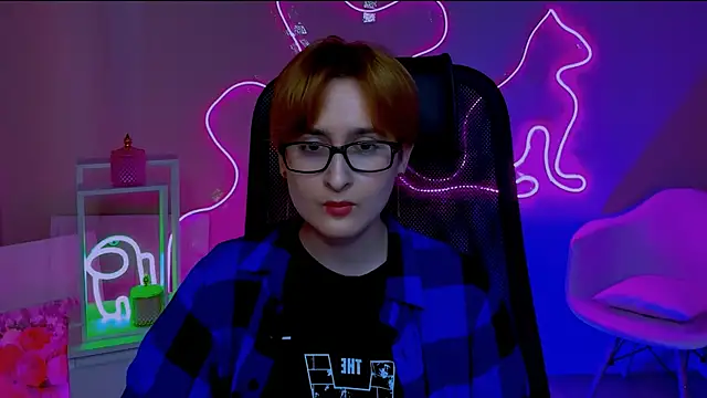 LixeLuna online show from April 2026 06:31:02 AM