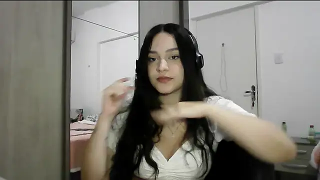 Willowlk online show from March 2026 02:00:01 PM