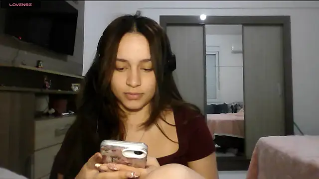 Willowlk online show from April 2026 11:21:01 PM