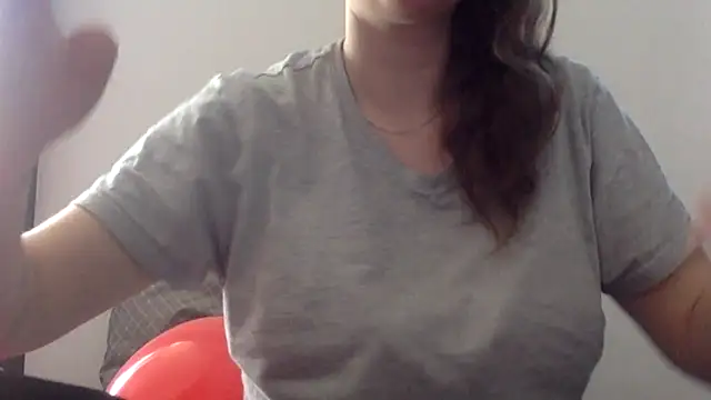douce blanche13 online show from April 2026 09:48:01 AM