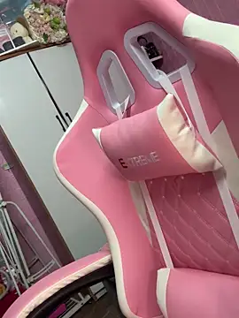 hot-cumplay online show from May 2026 04:41:01 AM