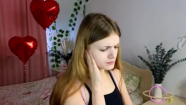 Enji Rey online show from April 2026 08:21:01 AM