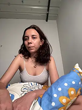 Snapshot of Nicole_Cute04 chatting on June 2026 05:01:02 AM Nicole Cute04 online show from June 2026 05:01:02 AM