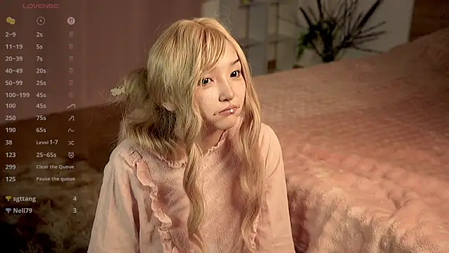 Linhmew online show from June 2026 09:31:02 PM