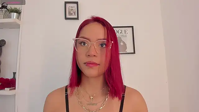 Im Scarlett  online show from March 2026 06:32:02 PM